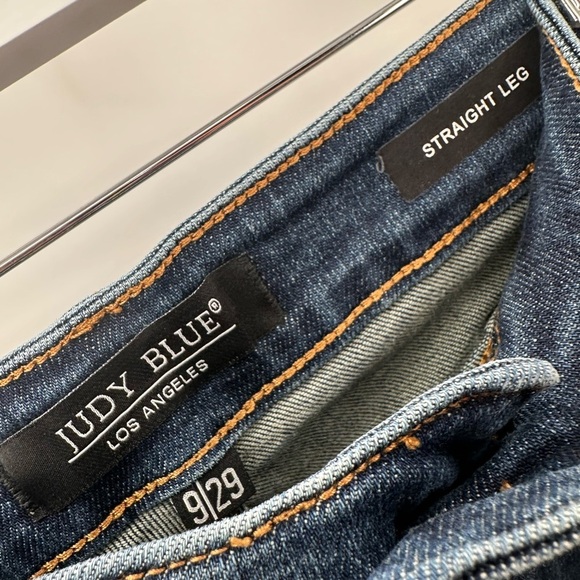 Judy Blue High Waist Crop Straight Leg Dark Denim Jeans Size 29 - Picture 2 of 4